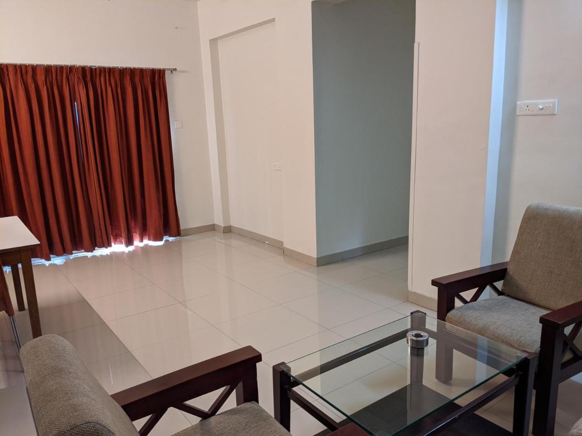 Suryavilla Hotel Pune Exterior photo